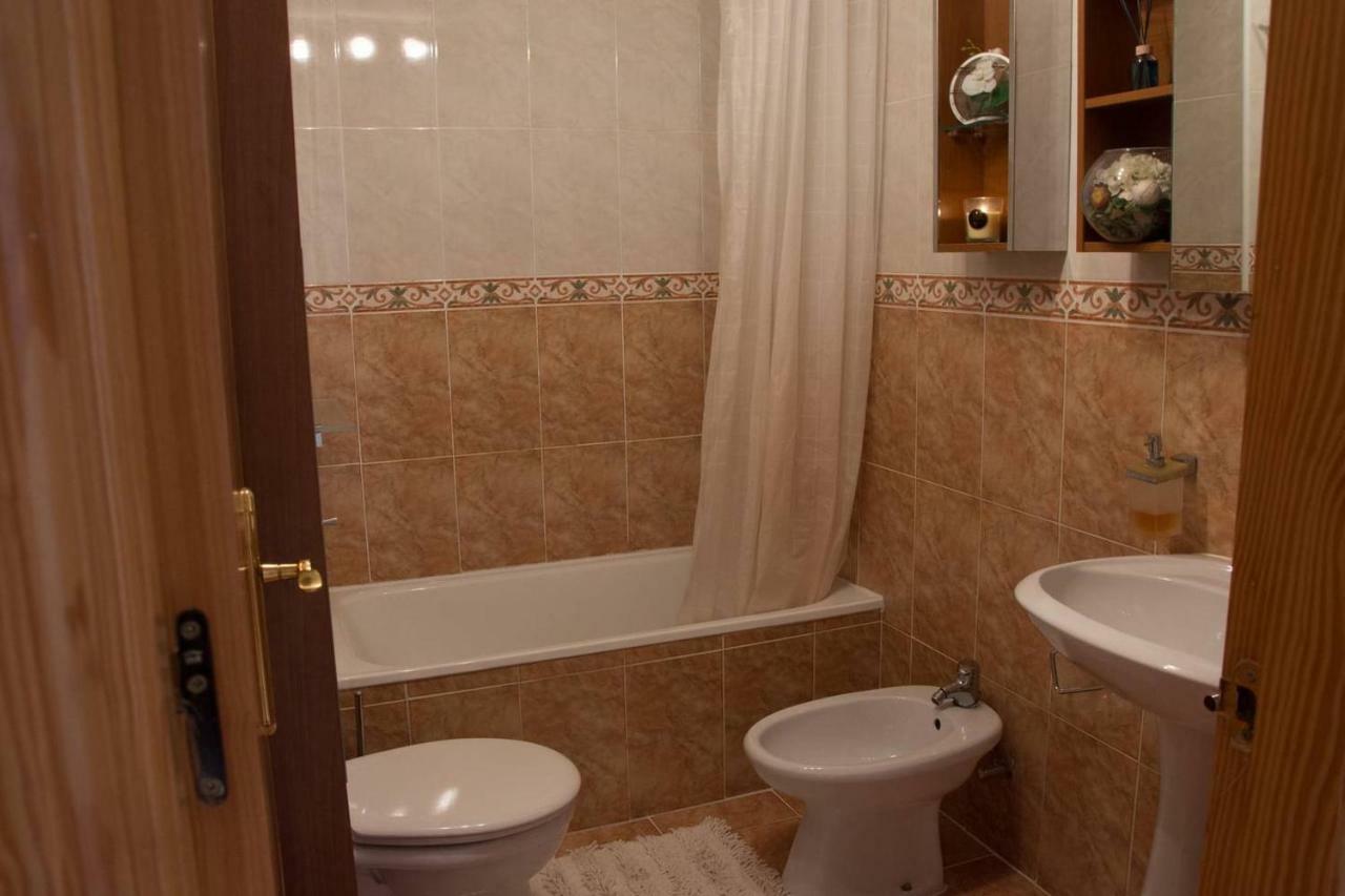 Lovely Penhouse In Alicante With Parking Exterior foto